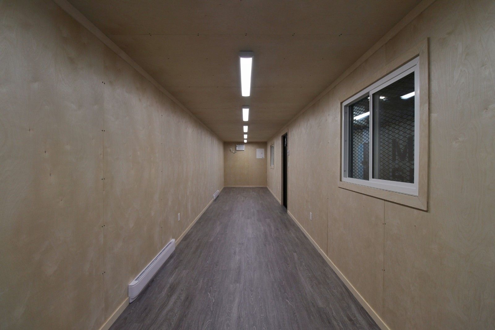 40’ Office CUBE – Wood Finished - Royal Ace Storage