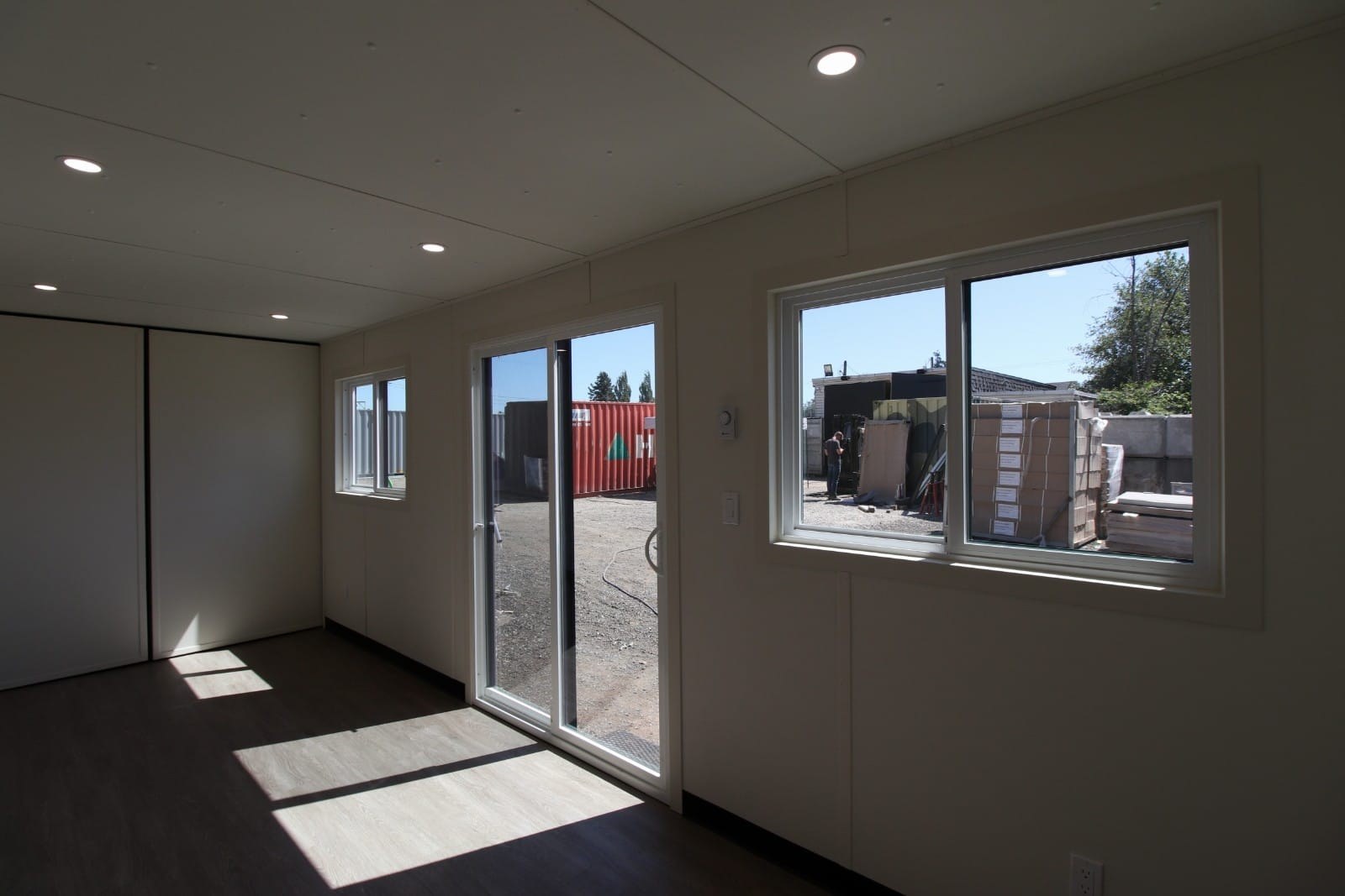 Wine Tasting “Sign in Station” - Royal Ace Storage