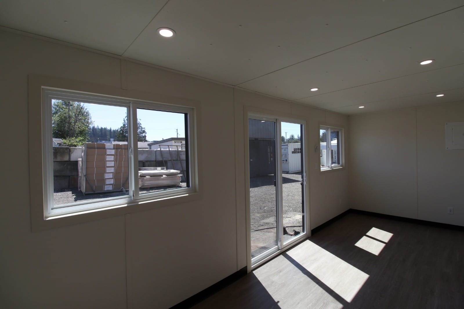 Wine Tasting “Sign in Station” - Royal Ace Storage