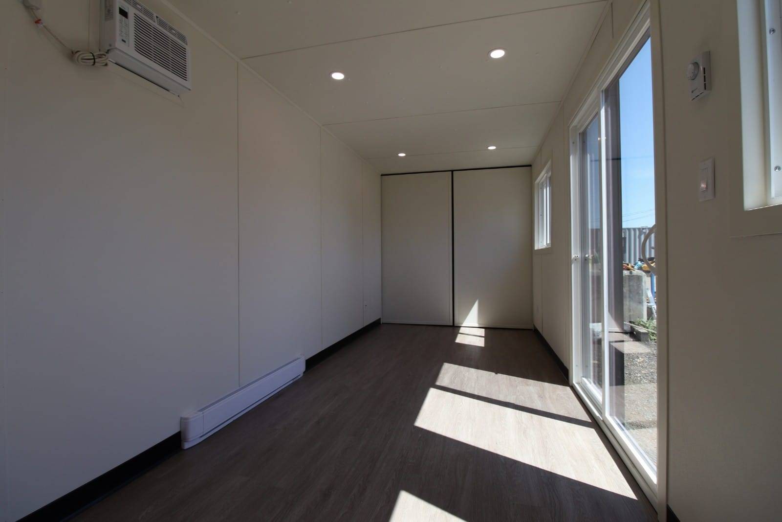 Wine Tasting “Sign in Station” - Royal Ace Storage