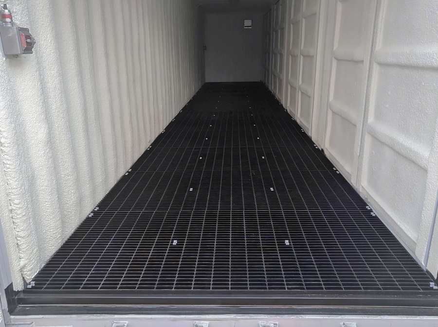 40’HC Chemical Storage w/4 x Side Doors - Royal Ace Storage